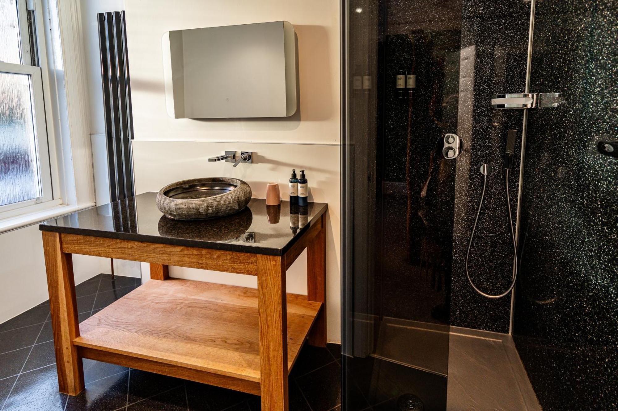 The Lodge Harrogate Extérieur photo