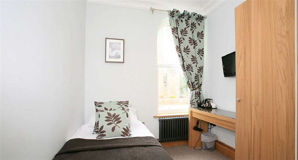 The Lodge Harrogate Extérieur photo